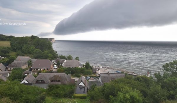 rollcloud%20uber%20vitt Kap Arkona auf der Insel R&uuml;gen: Kap der 4 T&uuml;rme - Kap Arkona